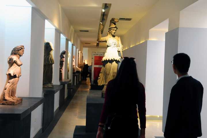 Thieves steal Roman statues from Syria’s national museum