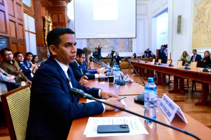 Congreso: Fiscalización pedirá facultades para investigar obras en gobiernos regionales