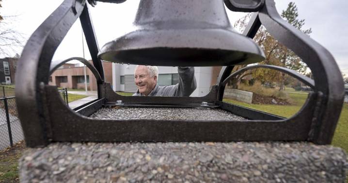 'Symbol' of Hawthorne Elementary, 1911 school bell gets second life