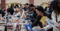 Llega a Rosarito “Tendido de libros”