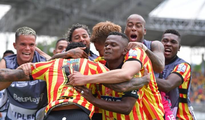 Referente del Pereira caería de pie tras crisis: daría salto a Europa