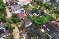 Death toll from floods, landslides on Indonesia's Sumatra island 164