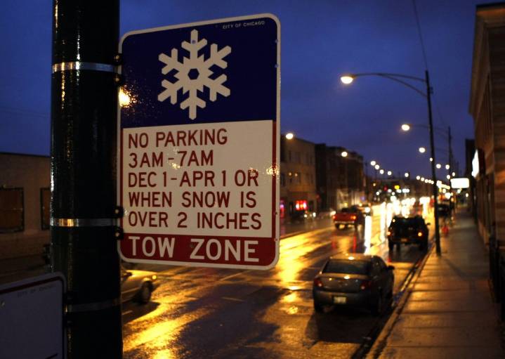 Chicago's winter parking ban: What to know, snow or no snow