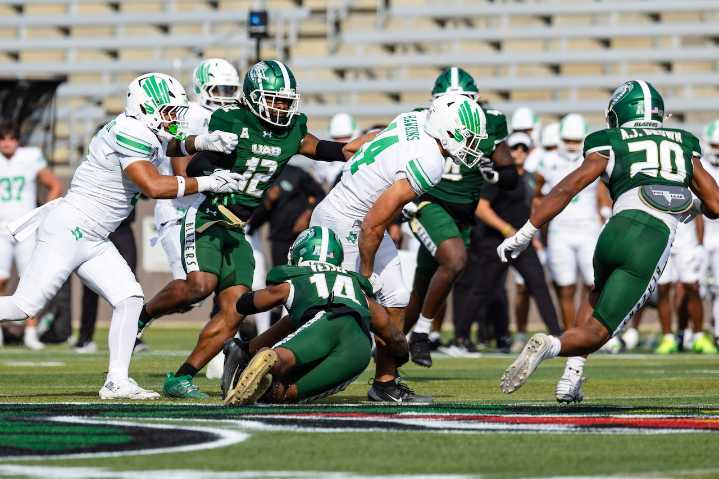 North Texas blows out UAB to end Blazers’ bowl eligibility