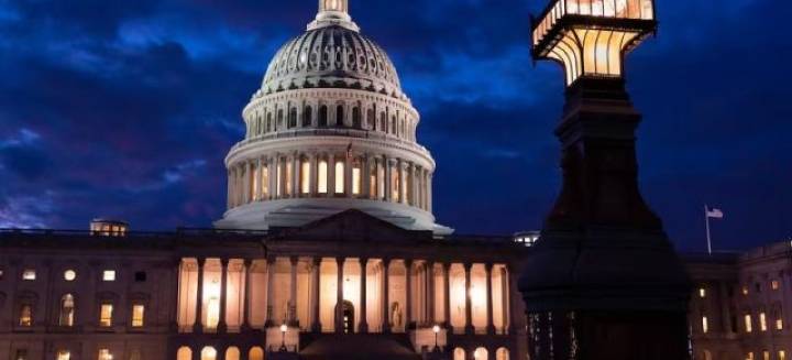 EEUU. HUBO ACUERDO EN EL SENADO Y SE LEVANTARÁ EL CIERRE DEL GOBIERNO