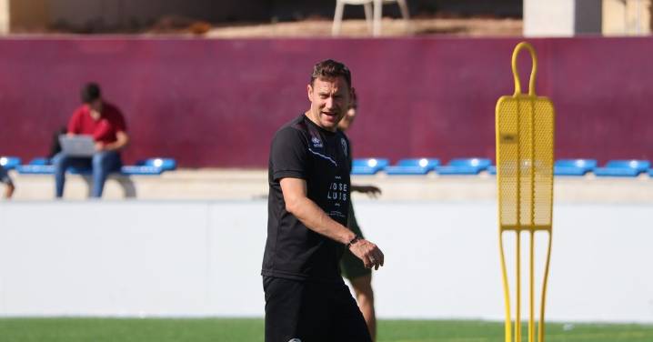 Mario Simón: “De un empate aquí en casa, queremos resarcirnos con una victoria”