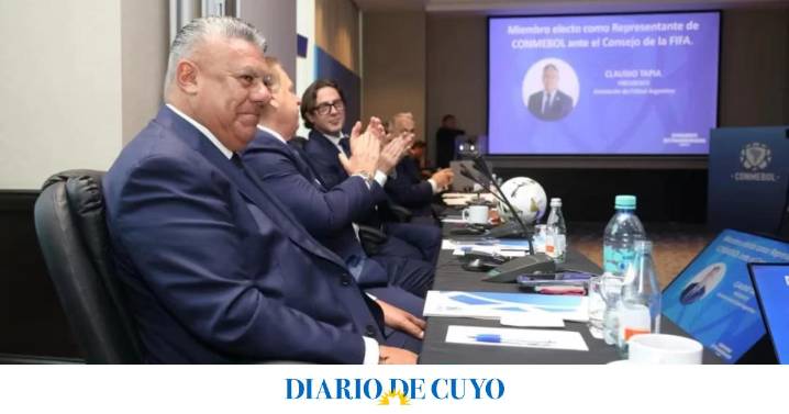 Chiqui Tapia fue ratificado como miembro pleno del Consejo de la FIFA