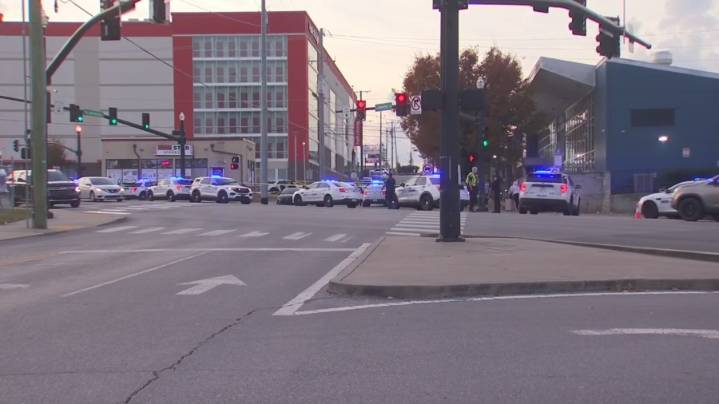 Large police presence reported in downtown Nashville