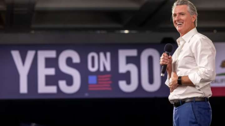 Gobierno de Trump impugna la Proposición 50 de California que daría más escaños a demócratas en la Cámara de Representantes