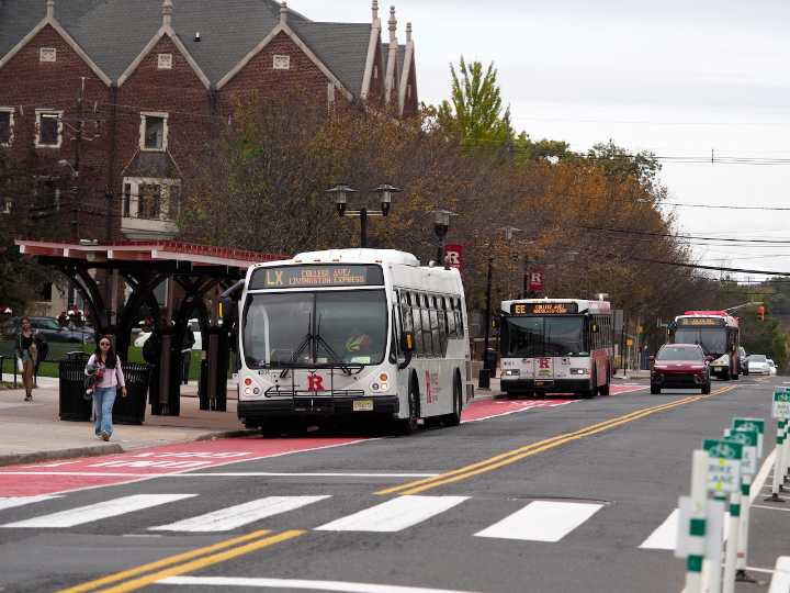 Rutgers police seek suspect after aggravated assault on campus
