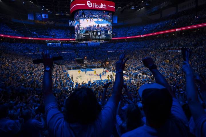 Oklahoma City Thunder toss holiday alley-oop to families in need, combat food insecurity
