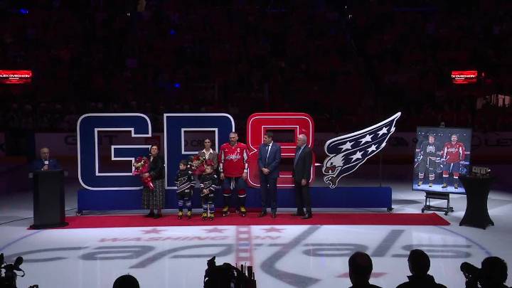 Capitals celebrate Ovechkin's 900th goal, 1,500th NHL game with special ceremony