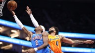 Thunder pulls away from Hornets to extend winning streak to 5 games