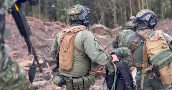 Defensoría confirma que seis menores de edad murieron en bombardeos contra las disidencias de Ivan Mordisco