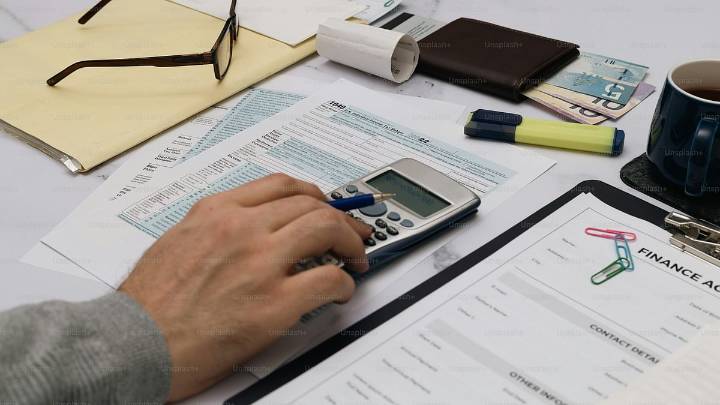 How To Restructure Your Salary To Pay Less Tax In FY26? Here's A Five
