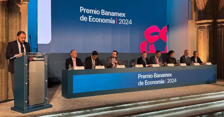 Investigación económica debe contribuir a resolver problemas de México: Hacienda