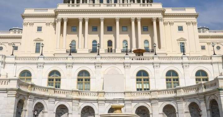 Senado alcanza acuerdo bipartidista para extender financiamiento y acercar el fin del cierre federal