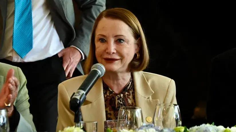 Presidenta del Senado mexicano: "Rechazamos que México haya realizado acciones de intervención en los asuntos de Perú"