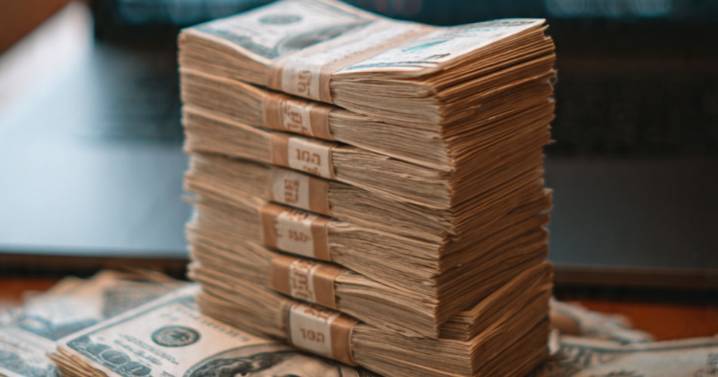 Este es el precio del dólar HOY viernes 14 de noviembre de 2025