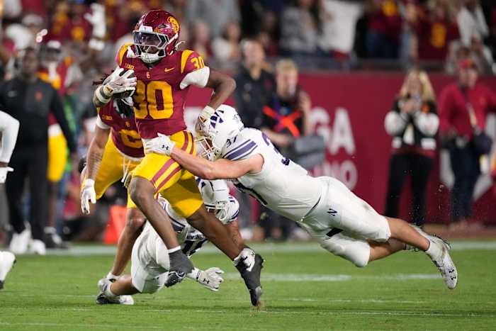 Lemon scores through air, on ground in No. 20 USC's 38