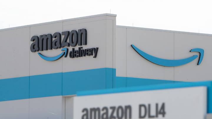 Some Metro East towns get windfall that may be from a new online sales tax