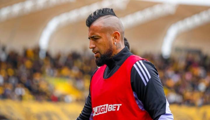Colo Colo reveló la lesión de Arturo Vidal que lo dejó afuera del partido ante Ñublense