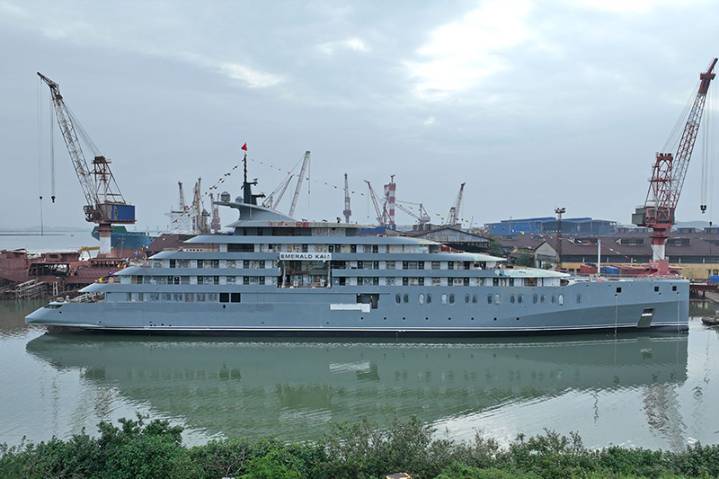Emerald Kaia Floated Out, Keel Laid for Emerald Raiya