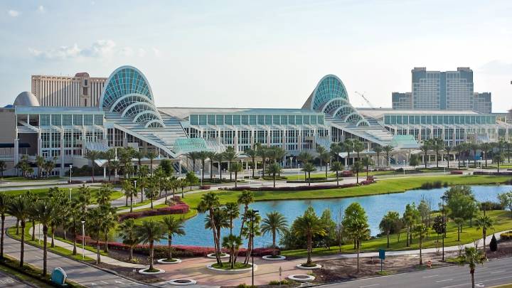 Florida county’s parking attendant diverted $57K in fees to her bank, audit shows