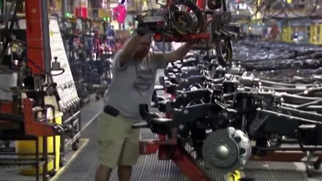 Analysis: How will Fed make interest rate decision without economic data?