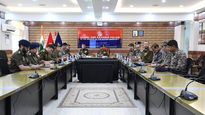 ‘Surprise nakas’ among J-K police chief’s directives at high-level security meet in Srinagar