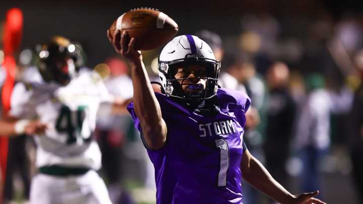NCHSAA football playoffs second round takeaways in Gastonia, Shelby