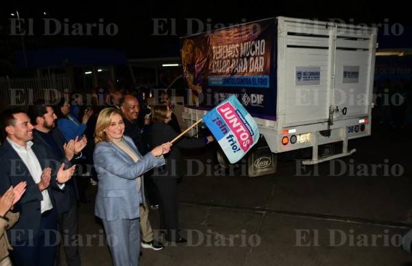 Galería.- Maru entrega chamarras a niños del albergue “Hogar para ti“