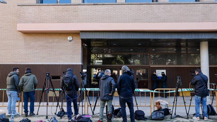 Pérez Llorca llamó a Mazón a las 18.57 horas del 29O