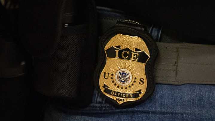 Immigration agents will launch an operation in Charlotte this weekend, sheriff says