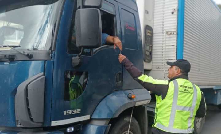 Once alchotest positivos: un camionero con 1,79 gramos de alcohol en sangre