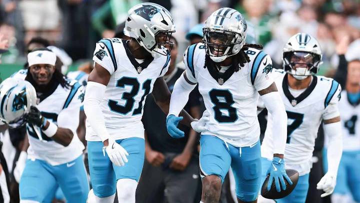 NFL Fantasy 2025 Start 'Em, Sit 'Em: Defenses for Week 10