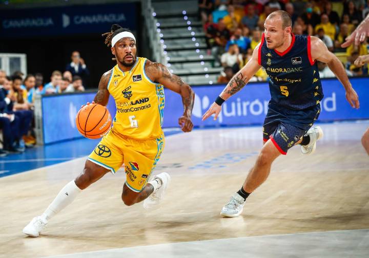 El Dreamland Gran Canaria entierra los fantasmas en el Arena (102