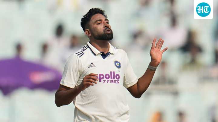 'Bas ek over de': Siraj pleads with Gill after bad start, gets 2 wkts in 4 balls