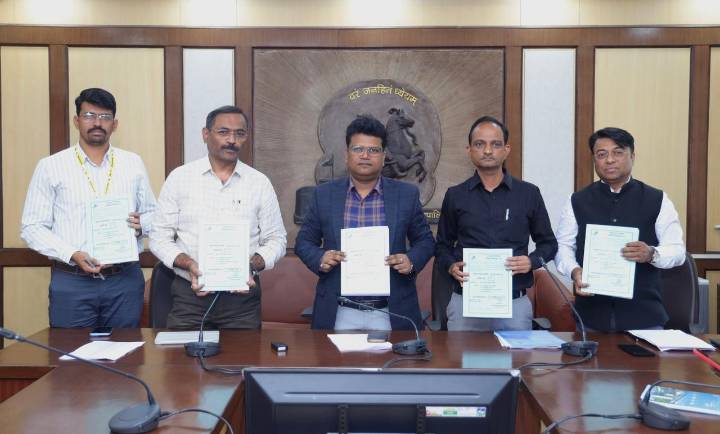 Pune Voter Count Rises To 35.51 Lakh In Draft List  