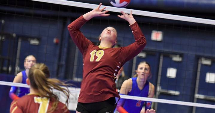 'We refuse to stay home': 2-time champion Circle loaded up for long