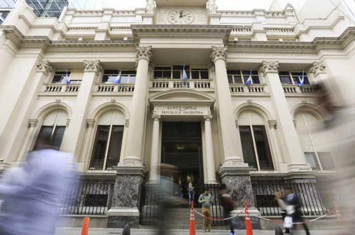 El Gobierno le pagó al FMI U$S 800 millones e impactó en las reservas