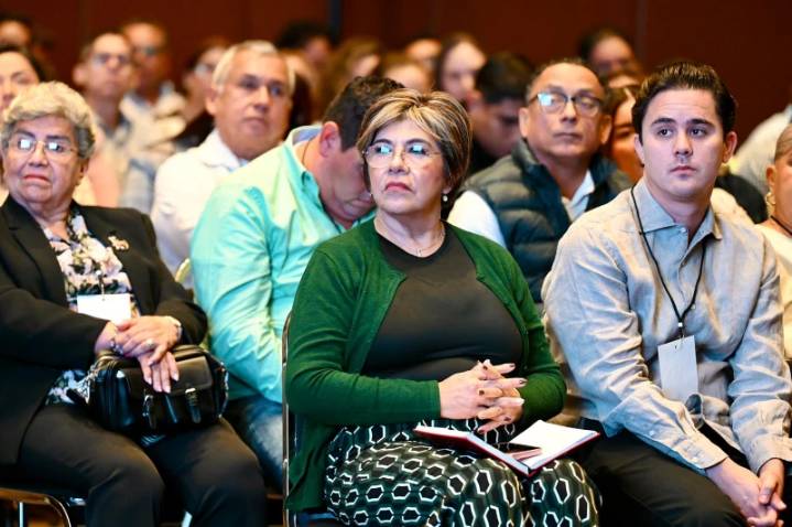 «Haremos las cosas bien desde el principio»: Rosa María Hernández