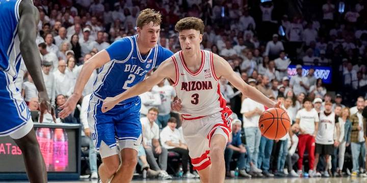 Dell’Orso scores 20 off bench as No. 5 Arizona beats No. 15 UCLA