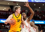 Stillwell’s double-double helps UCF fend off Oakland 87