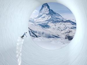 Endless mountain? Giant snowy ‘hamster wheel’ for skiers unveiled
