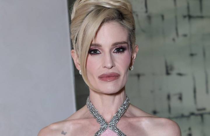 Kelly Osbourne: Photos of the Daughter of the Late Ozzy Osbourne