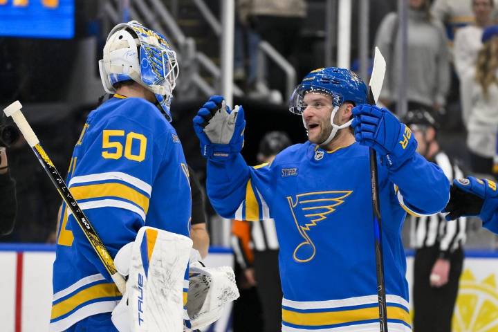 Deadspin | Jordan Binnington, Blues hold off Flames