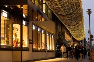 German retail association expects sales to rise this Christmas season