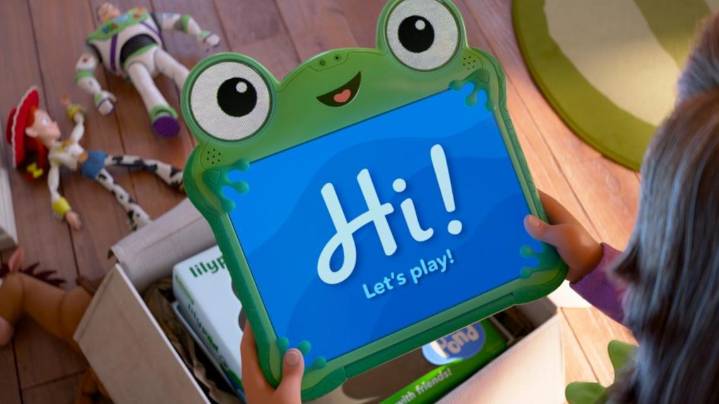 Woody, Buzz face the digital age in first 'Toy Story 5' trailer