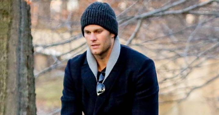 Tom Brady reveals his current dog is a clone of his dead dog